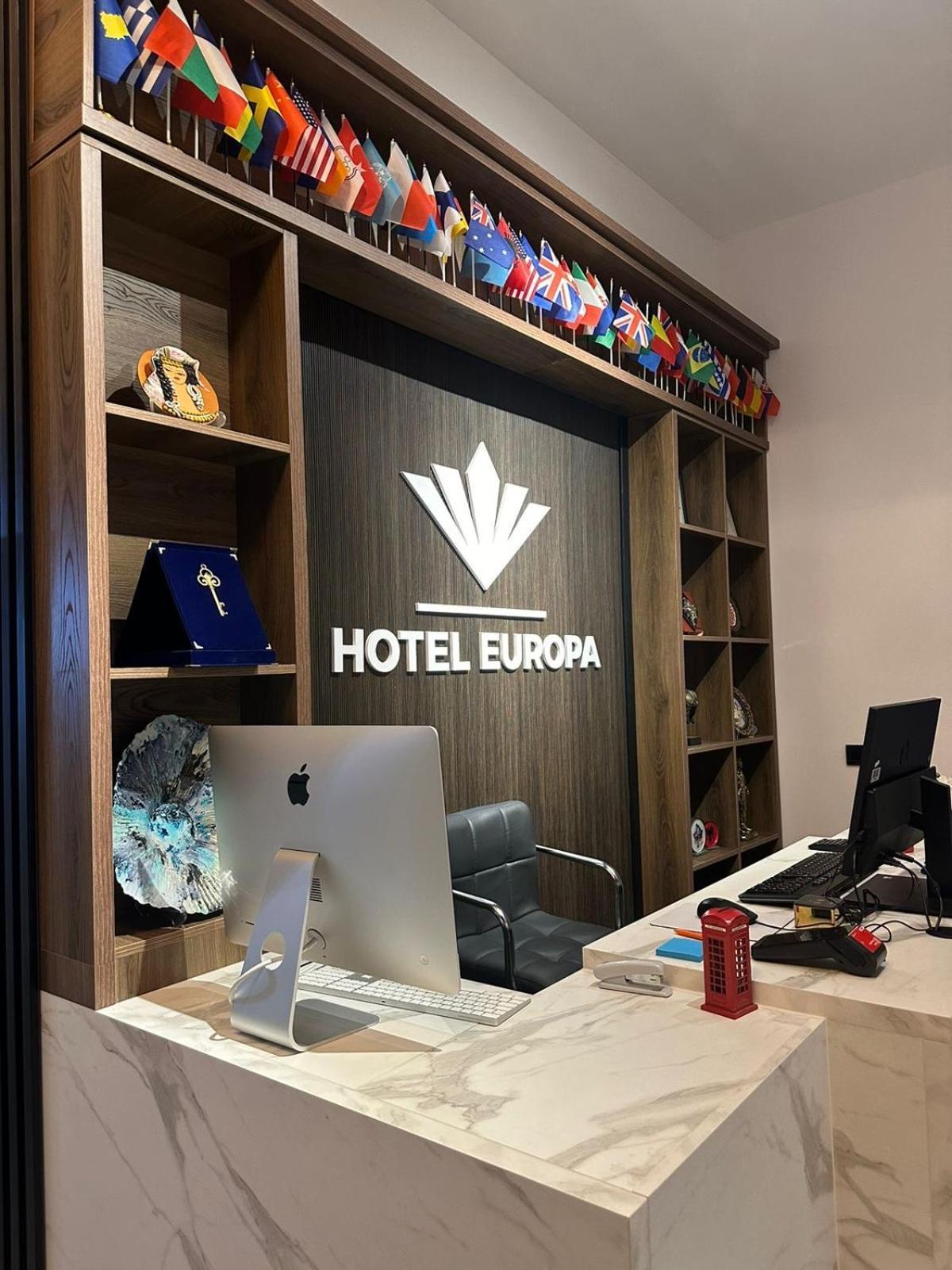 Hotel Europa Prishtina プリシュティナ エクステリア 写真