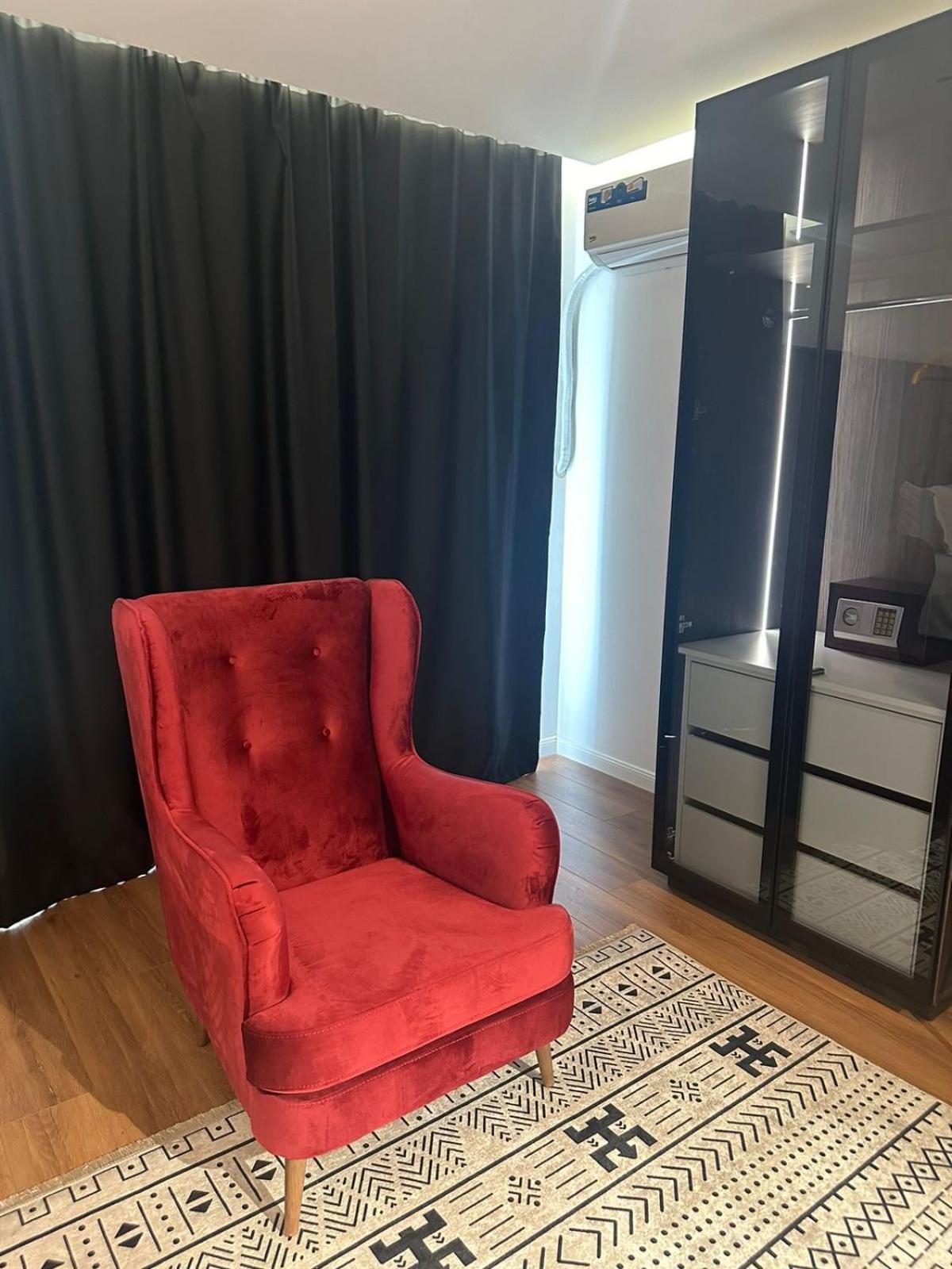 Hotel Europa Prishtina プリシュティナ エクステリア 写真