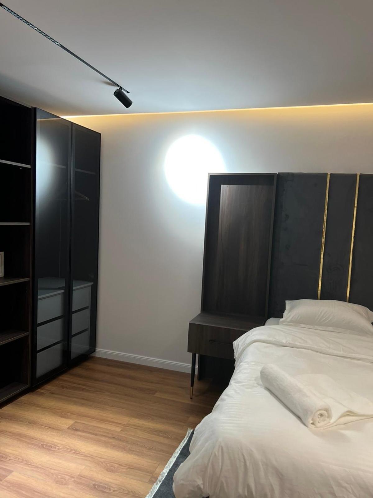 Hotel Europa Prishtina プリシュティナ エクステリア 写真